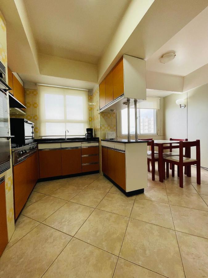 Vista Unica Del Mar - Varese Apartamento